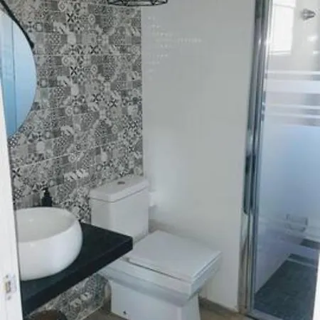 Appartamento Cozy Modern Loft Ciudad Ciencias *